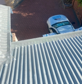 Sealing Corrugate Roof